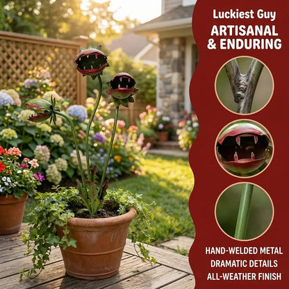 🦷 Eye-Catching Metal Garden Stake – Fantasy Carnivorous Plant-Inspired Outdoor Art